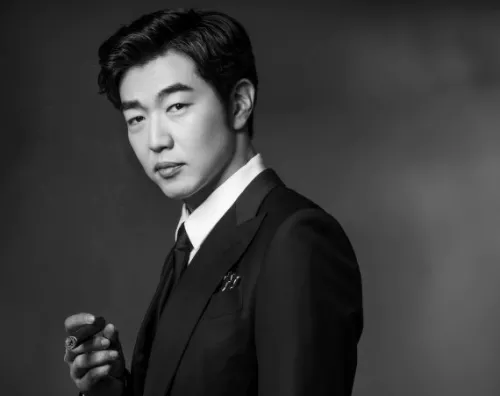 อีจงฮยอก (Lee Jong Hyuk)